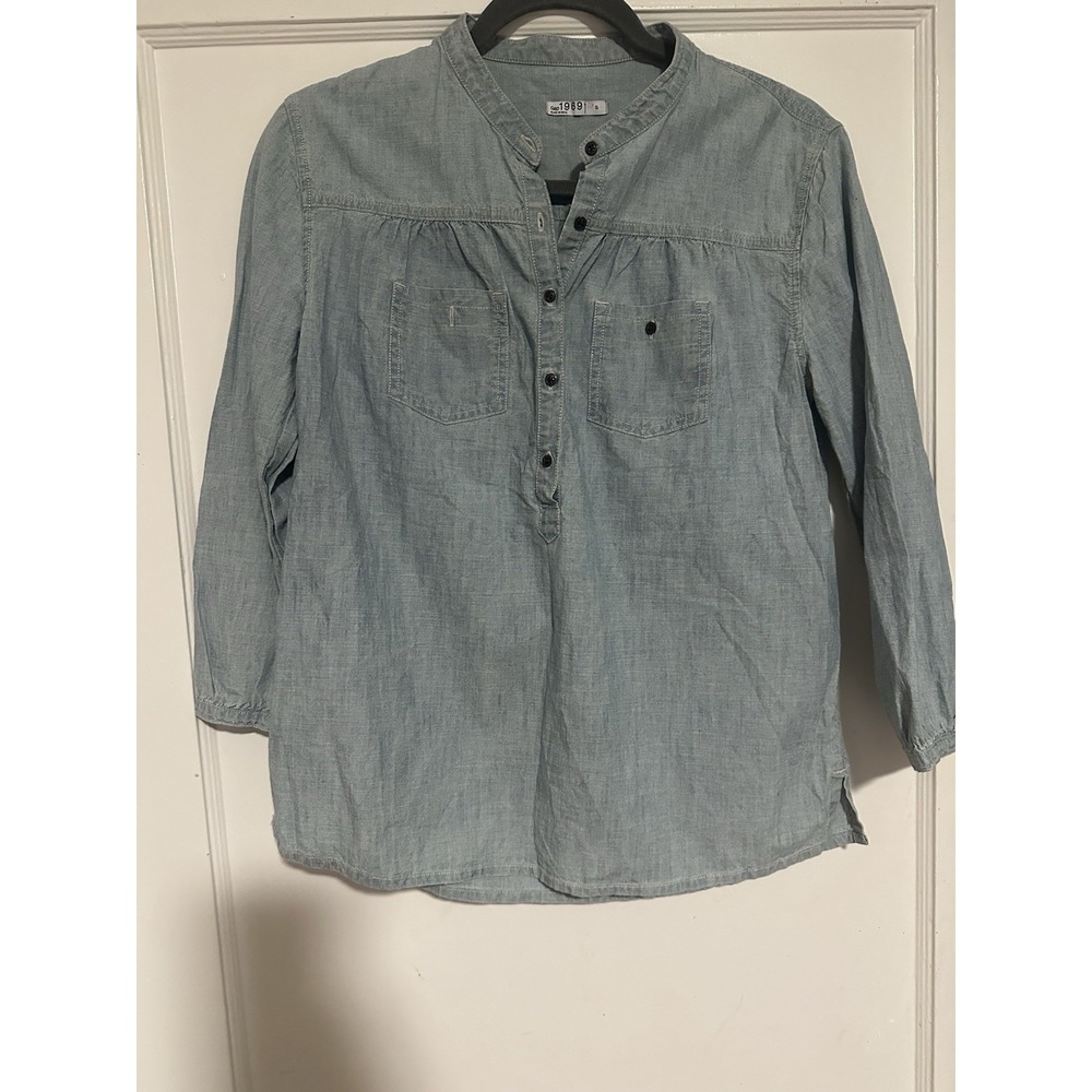 Gap 1969 Utility Denim Shirt Women's Small Button Up Long Sleeve Lightweight